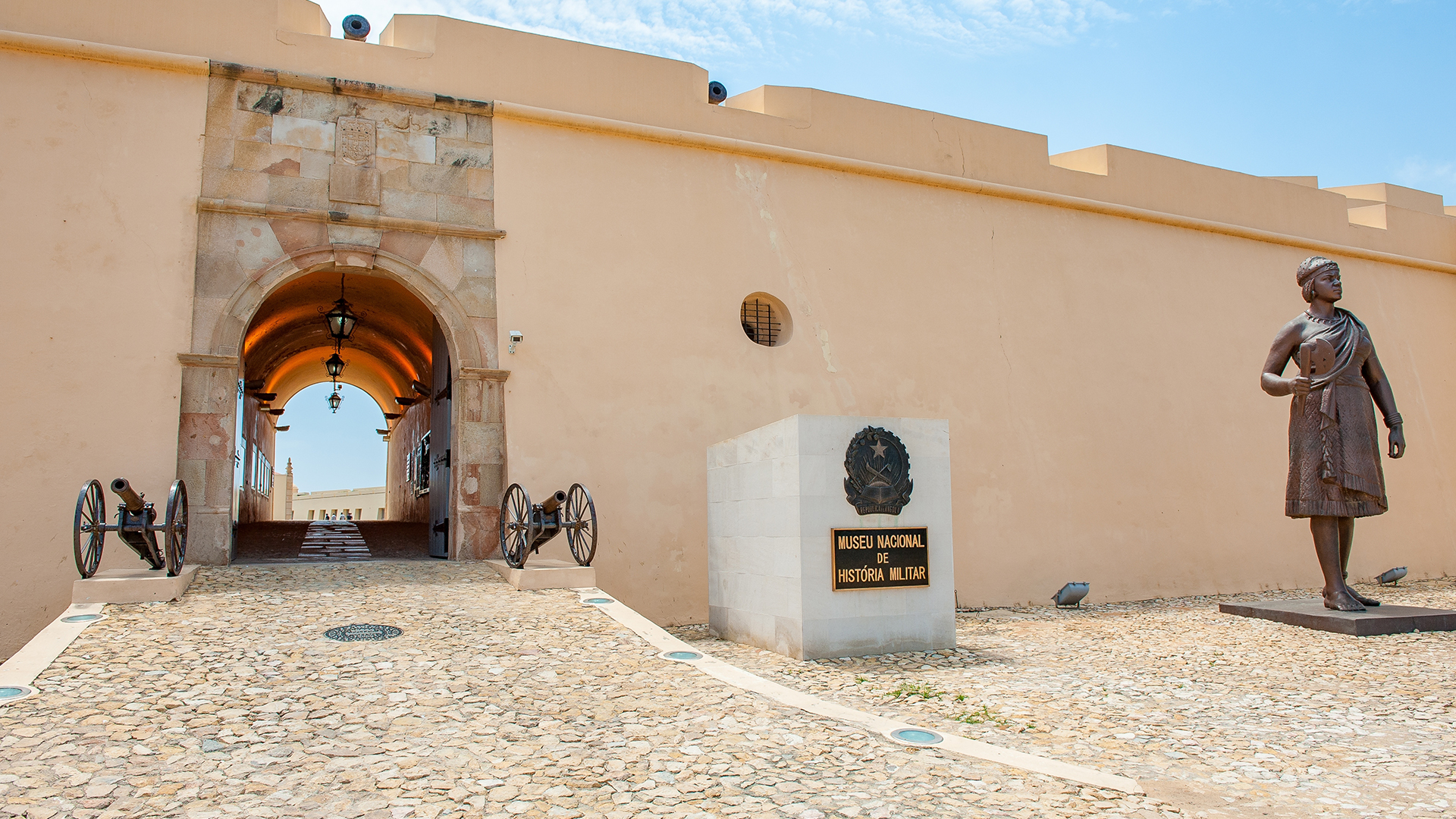 A Cache of Military History: Museum of the Armed Forces